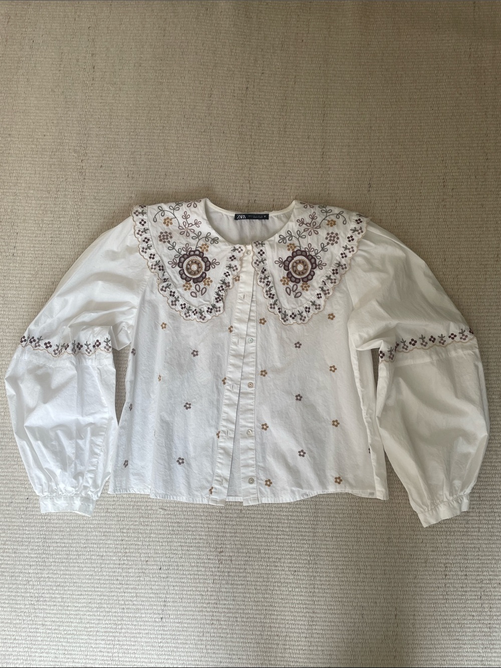 Zara White Embroidered Peter Pan Collar Blouse